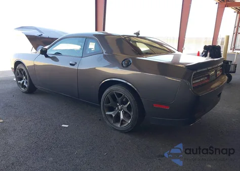 2020 Dodge Challenger Sxt z USA, uszkodzony, nr VIN 2C3CDZAG0LH226772